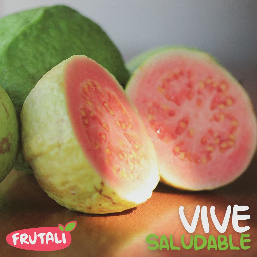 graphic design for frutali guayaba social media